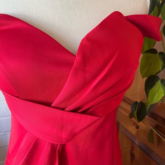 Evening/Prom gown trumped/mermaid in cherry red size L - Picture 3 of 8